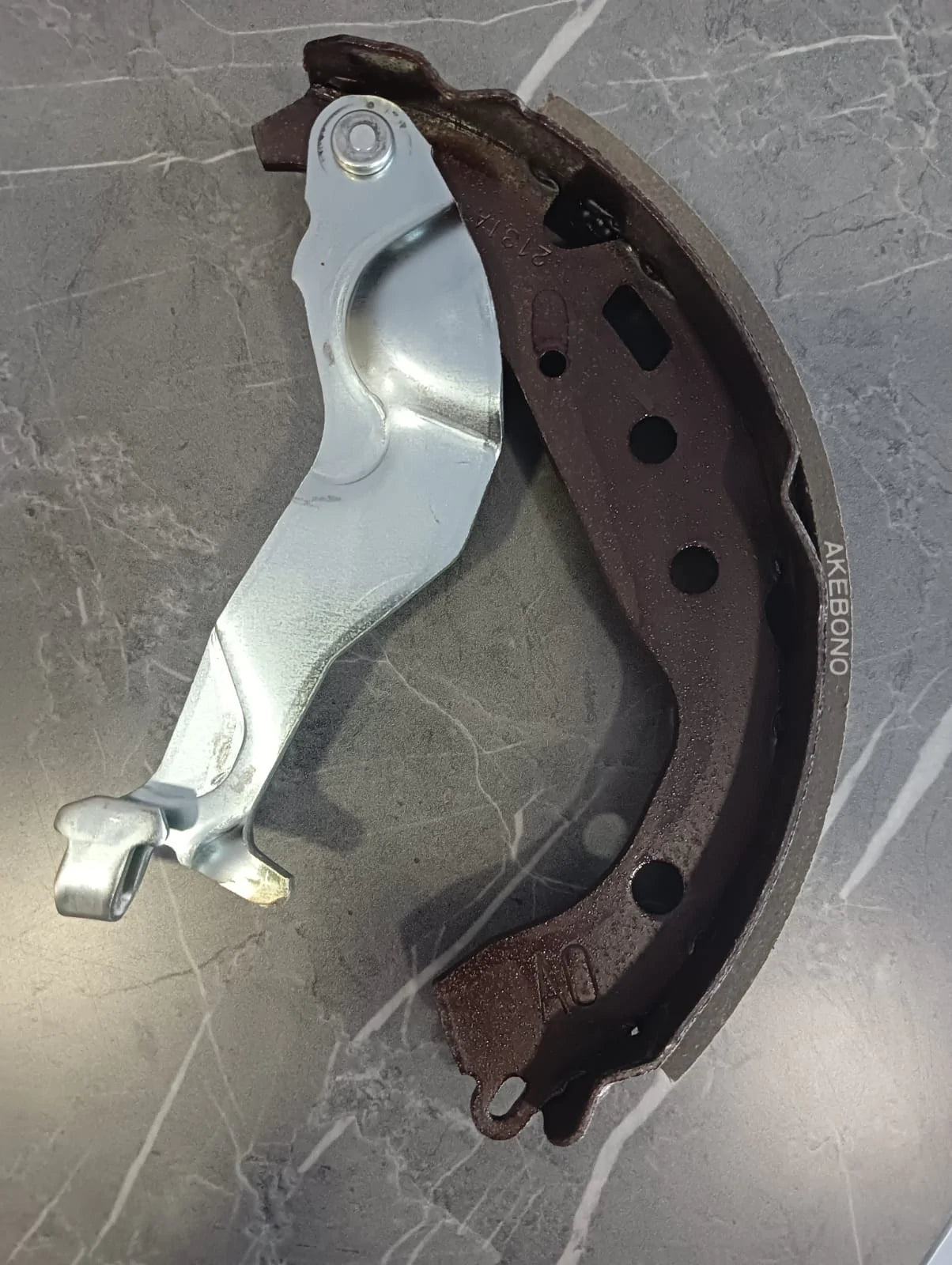 NR1079 Akebono Brake Shoe (Fielder 2012-)